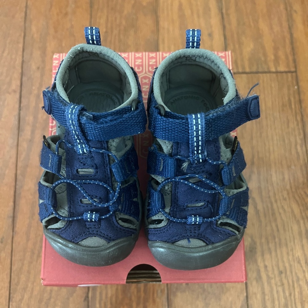 Keen: Sandal